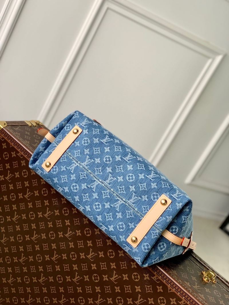 LV Hobo Bags